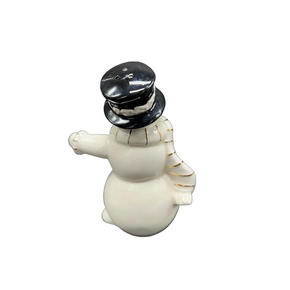 White Snowman & Woman Salt & Pepper Shakers Hugging Gold Trim - Hand Painted - Picture 5 of 6